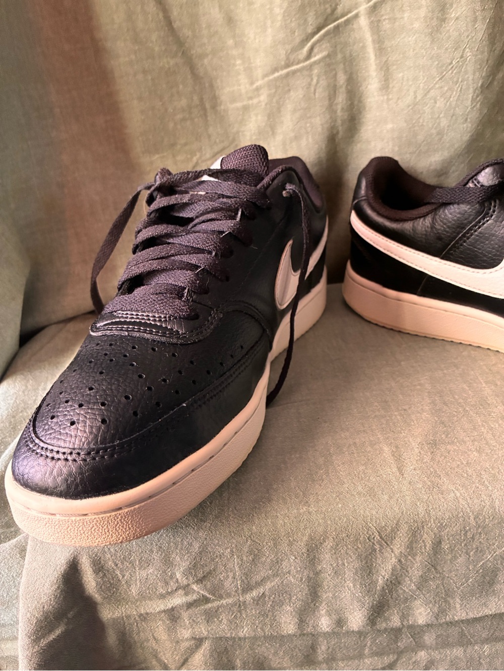 Nike Black Sneakers with White Swoosh - Picture 6 of 16